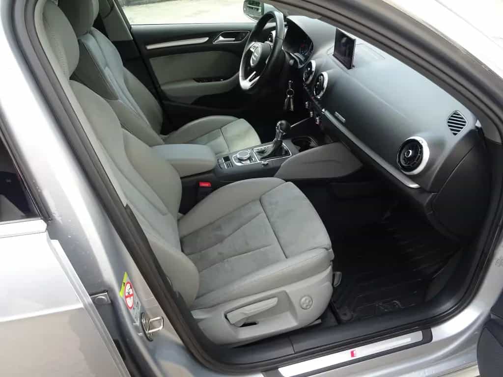 Audi A3 Sportback quattro sport Sline 07/2017-photo-12