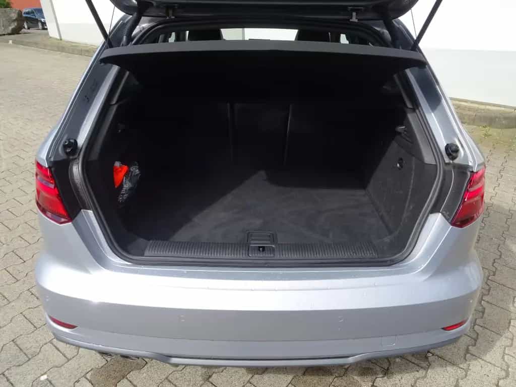 Audi A3 Sportback quattro sport Sline 07/2017-photo-14