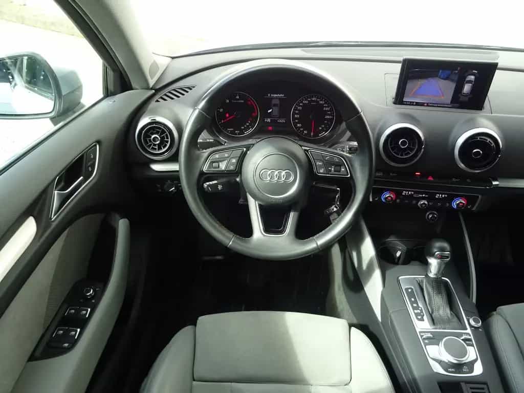 Audi A3 Sportback quattro sport Sline 07/2017-photo-16