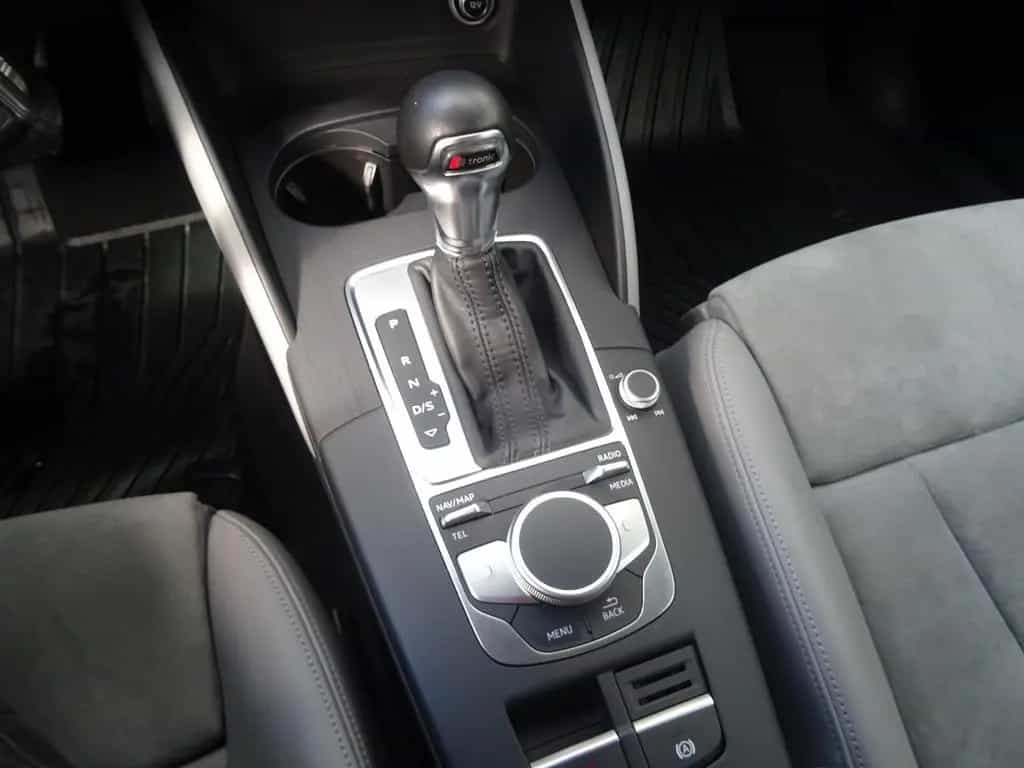 Audi A3 Sportback quattro sport Sline 07/2017-photo-20