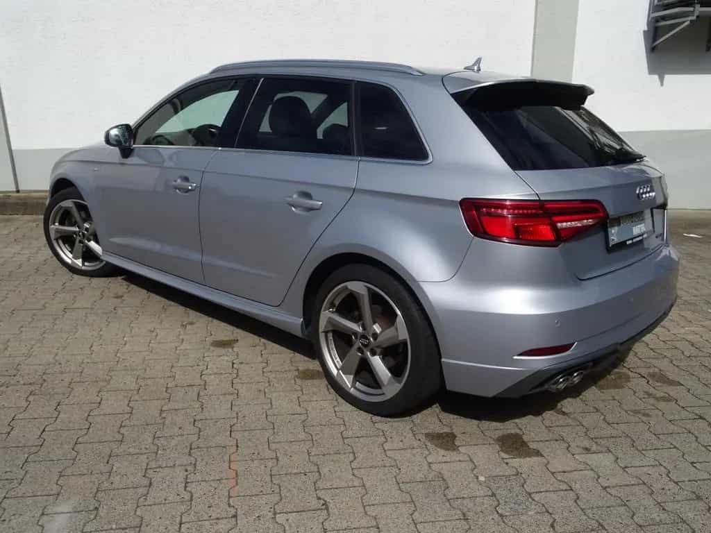 Audi A3 Sportback quattro sport Sline 07/2017-photo-7