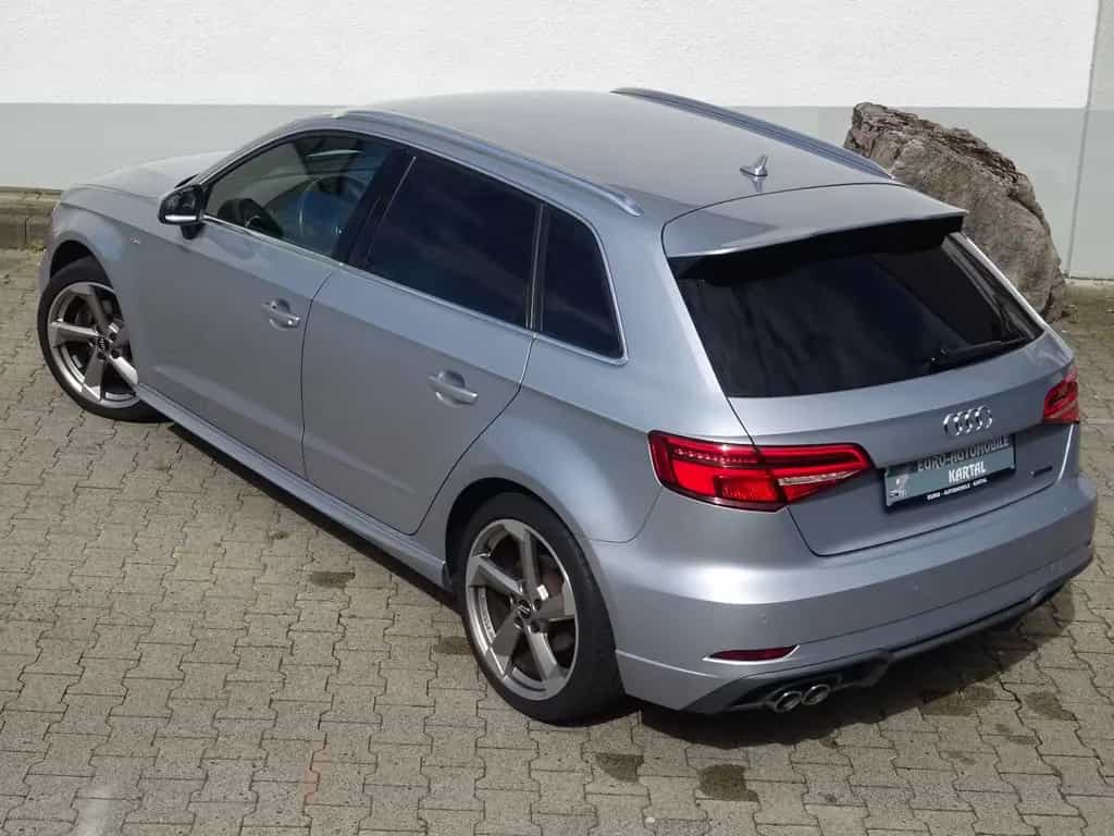 Audi A3 Sportback quattro sport Sline 07/2017-photo-9
