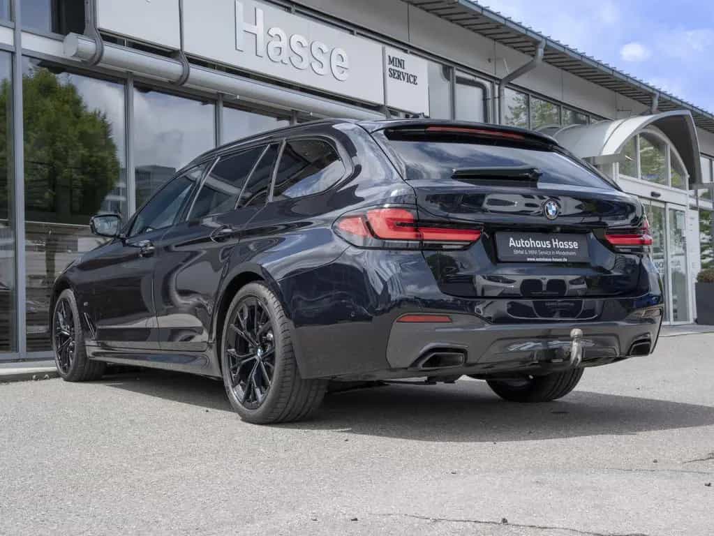 BMW 520 d xDr Tour M-Sport GA06/27 HUD H/K PANO LASER 08/2020-photo-1