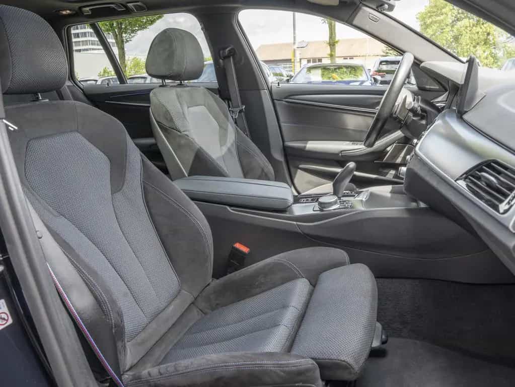 BMW 520 d xDr Tour M-Sport GA06/27 HUD H/K PANO LASER 08/2020-photo-2