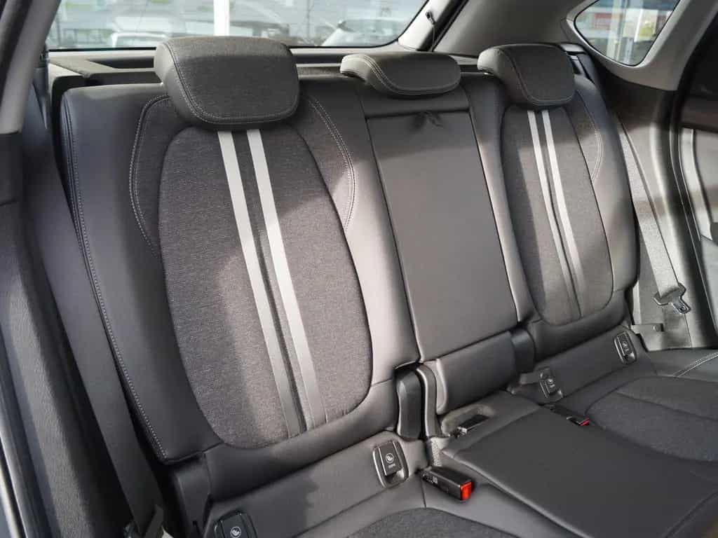 BMW 218 Active Tourer d Aut. Sport Line * REIFEN NEU 09/2018-photo-11