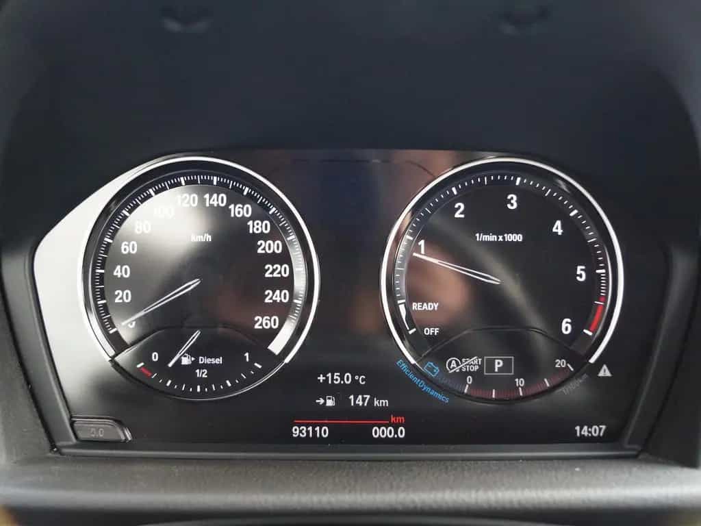BMW 218 Active Tourer d Aut. Sport Line * REIFEN NEU 09/2018-photo-12