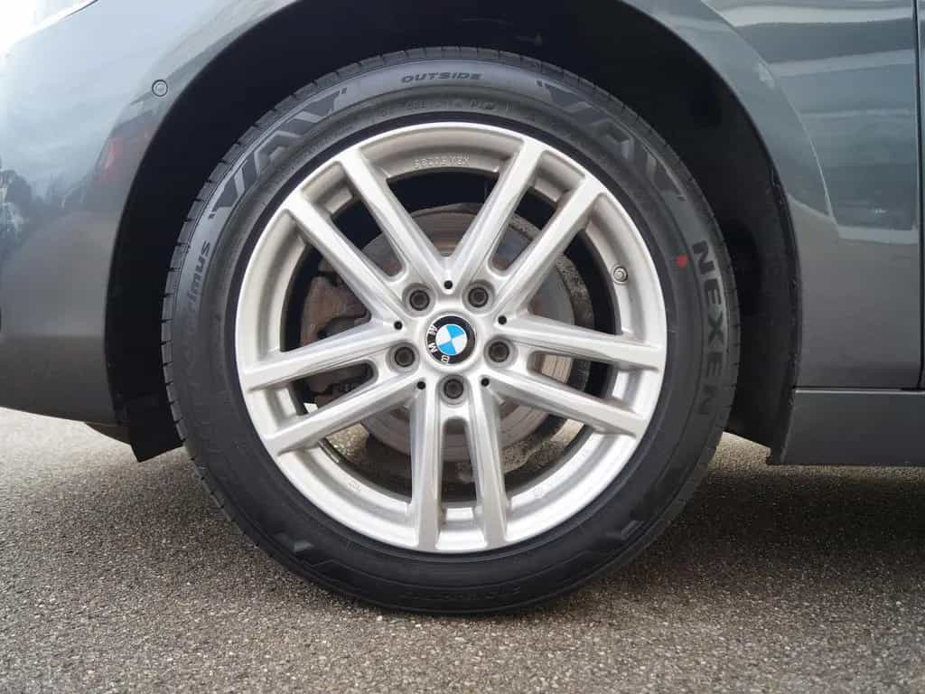 BMW 218 Active Tourer d Aut. Sport Line * REIFEN NEU 09/2018-photo-18