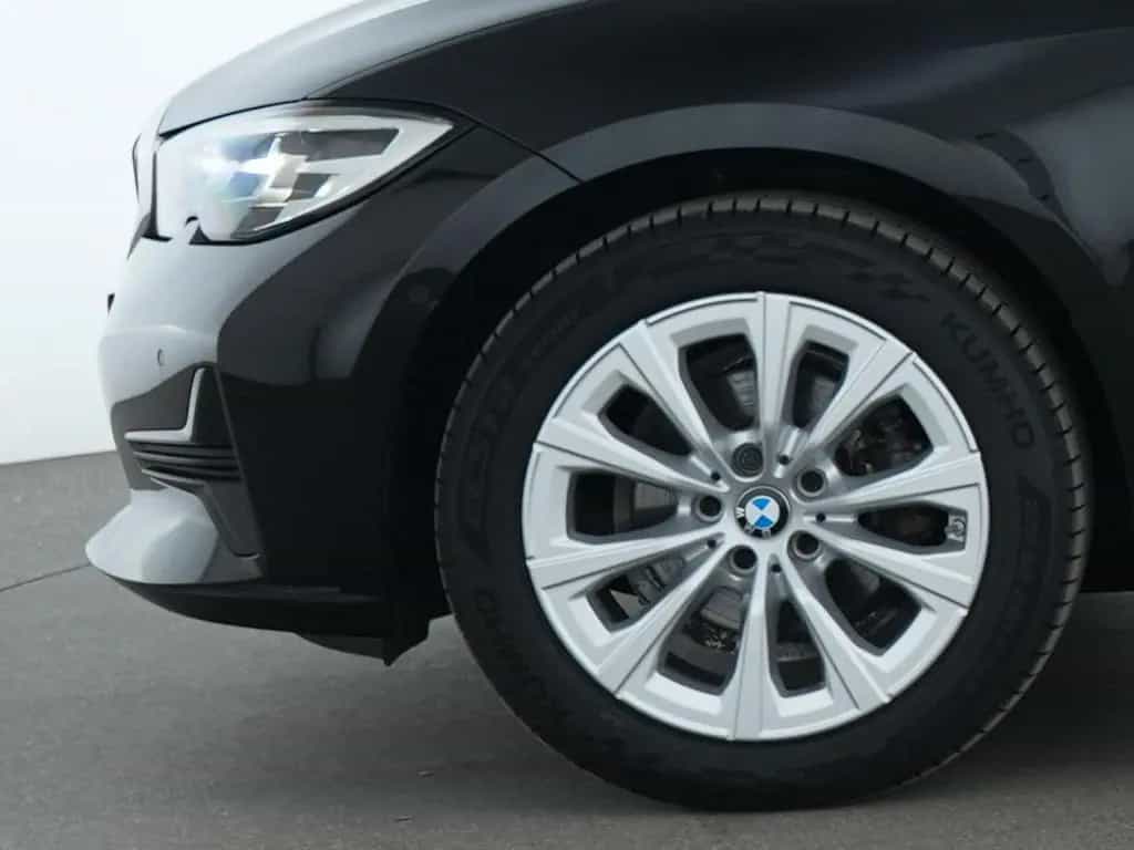 BMW 318 i Advantage Kamera|LED|Klima|Tempomat|Klima 02/2021-photo-13