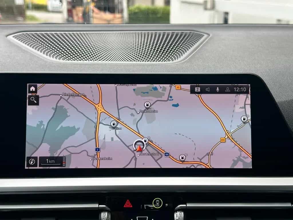 BMW 320 dT Sport LC.PRO ACC LED CARPLAY HiFi KAMERA 11/2020-photo-21