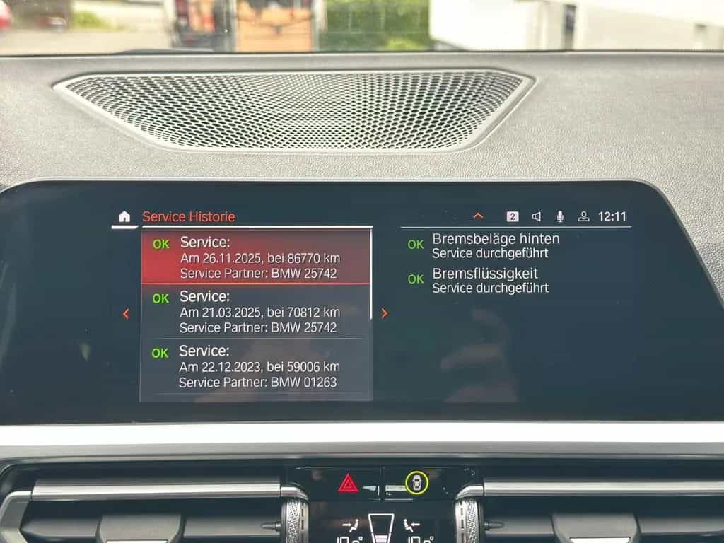 BMW 320 dT Sport LC.PRO ACC LED CARPLAY HiFi KAMERA 11/2020-photo-23