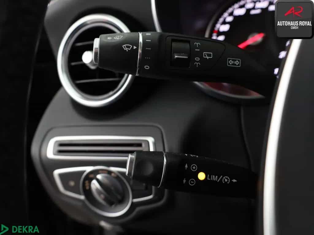 Mercedes-Benz C 180 T AVANTGARDE PANORAMA,LEDILS,AHK,TOTWINKEL 03/2017-photo-13