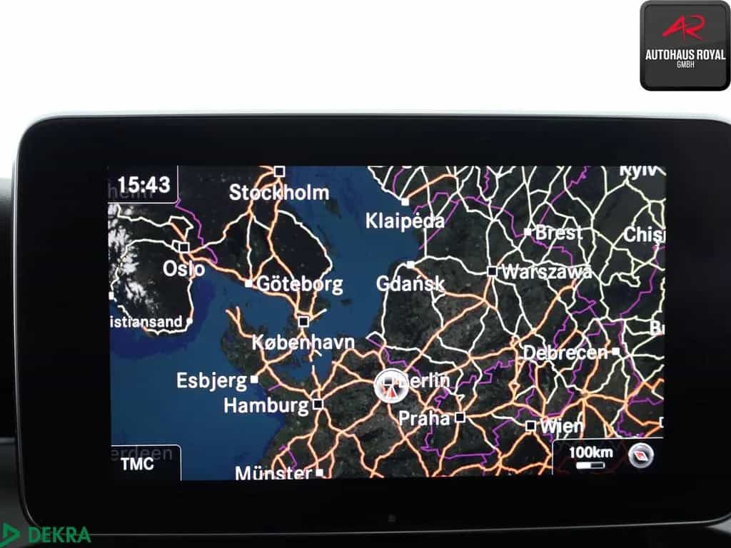 Mercedes-Benz C 180 T AVANTGARDE PANORAMA,LEDILS,AHK,TOTWINKEL 03/2017-photo-15