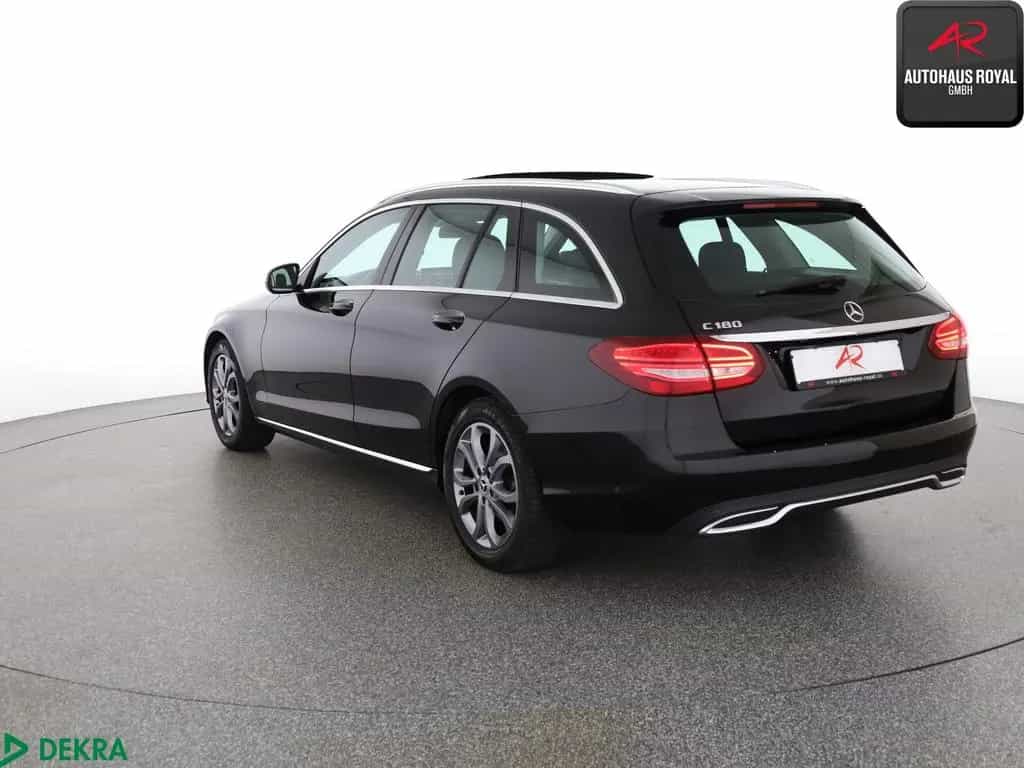 Mercedes-Benz C 180 T AVANTGARDE PANORAMA,LEDILS,AHK,TOTWINKEL 03/2017-photo-2