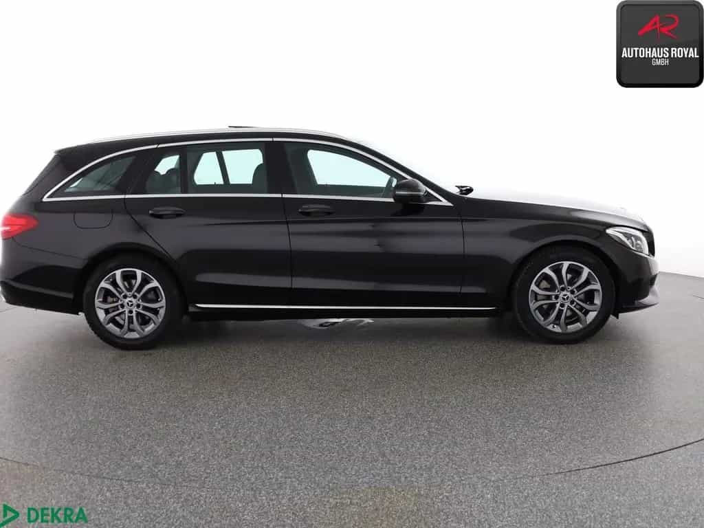 Mercedes-Benz C 180 T AVANTGARDE PANORAMA,LEDILS,AHK,TOTWINKEL 03/2017-photo-5