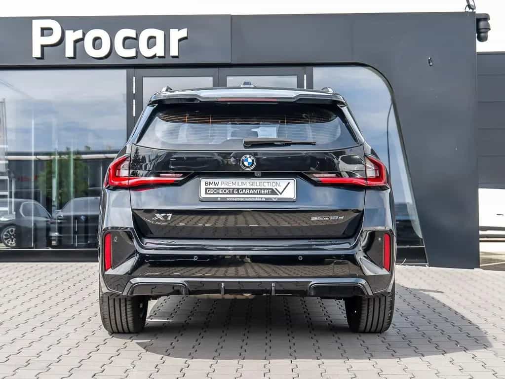 BMW X1 sDrive18d M Sport AHK RFK NAVI LED PDC V+H 10/2022-photo-10