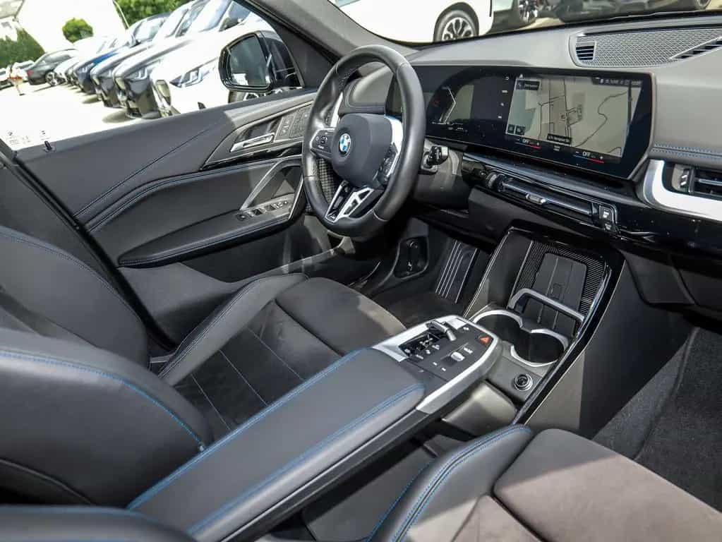 BMW X1 sDrive18d M Sport AHK RFK NAVI LED PDC V+H 10/2022-photo-13