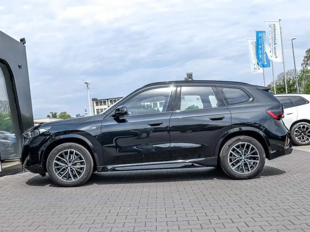 BMW X1 sDrive18d M Sport AHK RFK NAVI LED PDC V+H 10/2022-photo-8