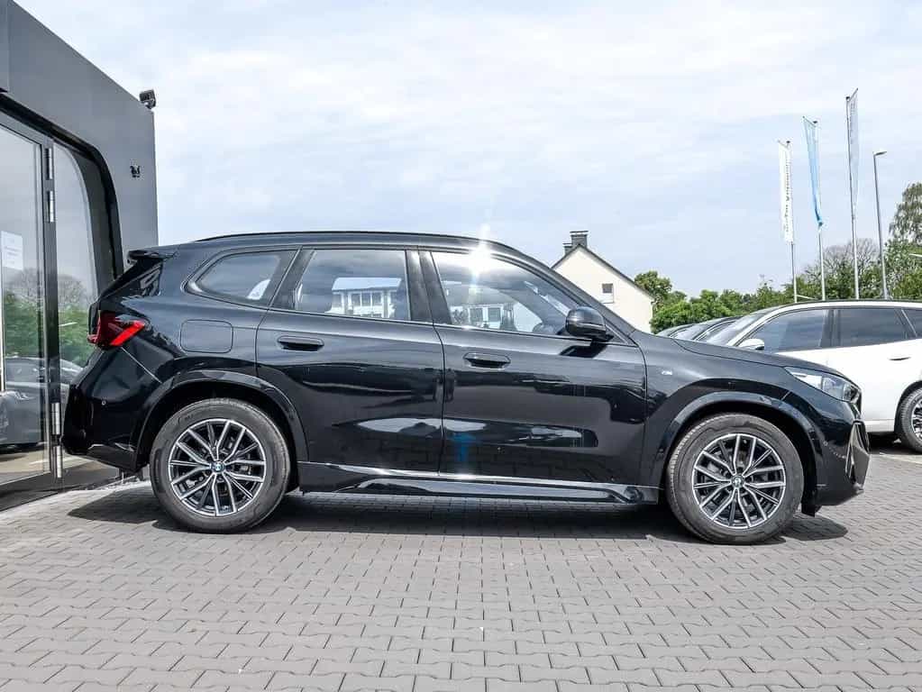 BMW X1 sDrive18d M Sport AHK RFK NAVI LED PDC V+H 10/2022-photo-9
