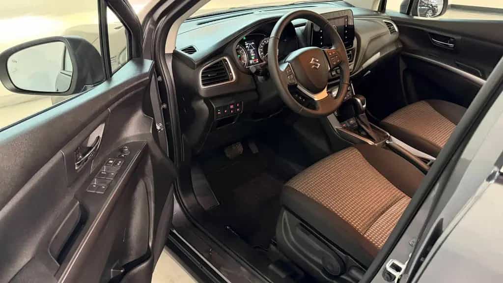 Suzuki (SX4) S-Cross S-Cross Comfort +/ Automatik / Allrad 02/2023-photo-5