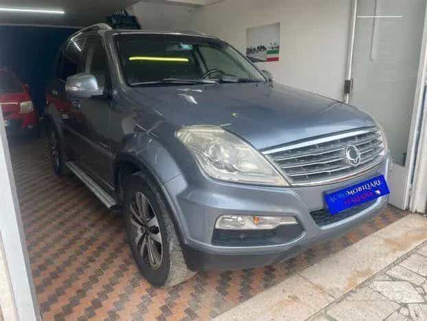 Ssangyong REXTON SSANGYONG Rexton W 2.0 Xdi 4WD A/T Top 05/2014-photo-2