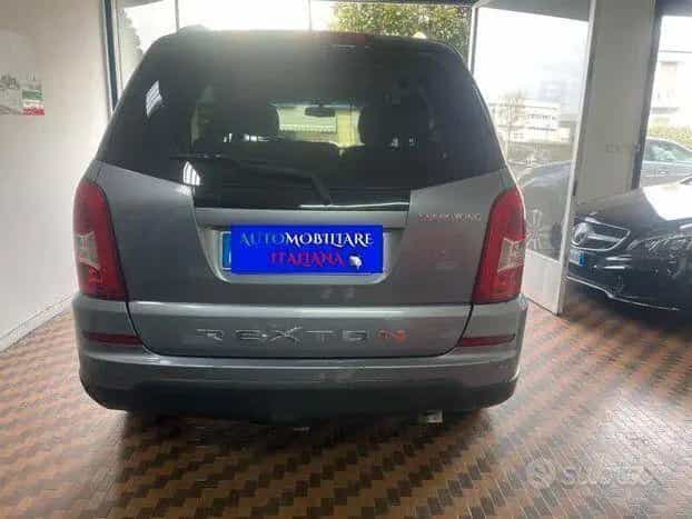 Ssangyong REXTON SSANGYONG Rexton W 2.0 Xdi 4WD A/T Top 05/2014-photo-4