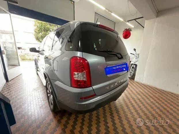 Ssangyong REXTON SSANGYONG Rexton W 2.0 Xdi 4WD A/T Top 05/2014-photo-5