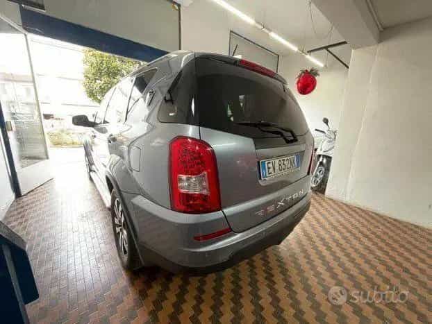 Ssangyong REXTON SSANGYONG Rexton W 2.0 Xdi 4WD A/T Top 05/2014-photo-6