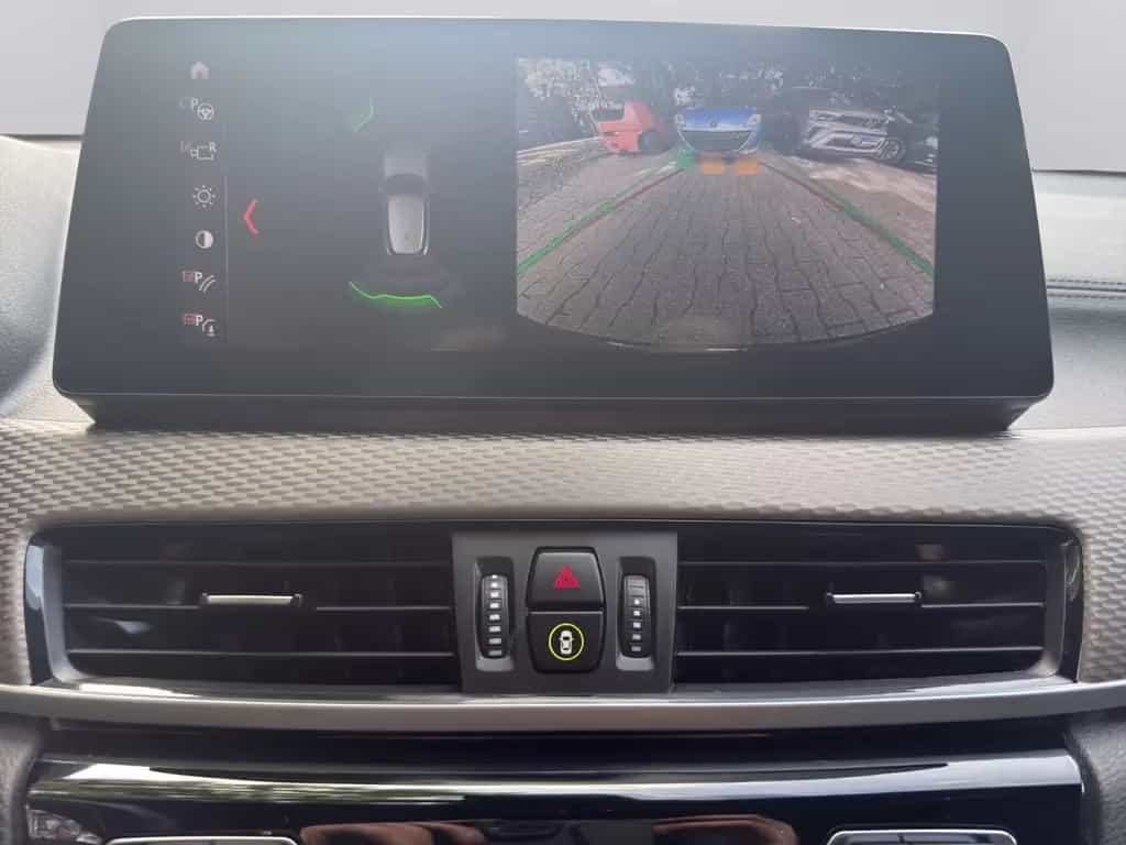BMW X2 xDrive M35 i * PANO*AUTOM*M PAKET*HEADUP* 12/2020-photo-15