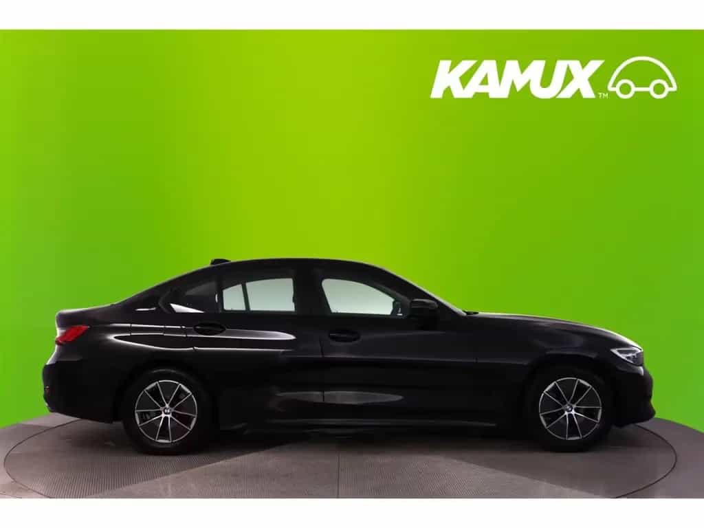 BMW 318 i Lim.Steptronic Advantage+LED+NAVI+VIRTUAL 06/2021-photo-1