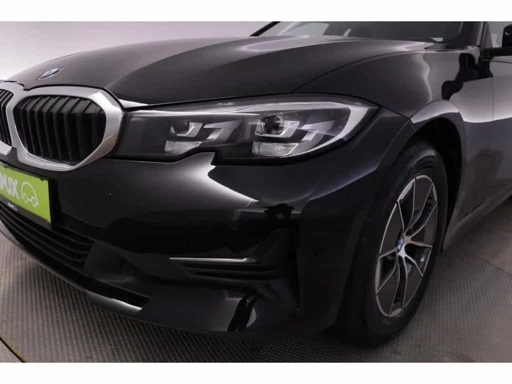 BMW 318 i Lim.Steptronic Advantage+LED+NAVI+VIRTUAL 06/2021-photo-12