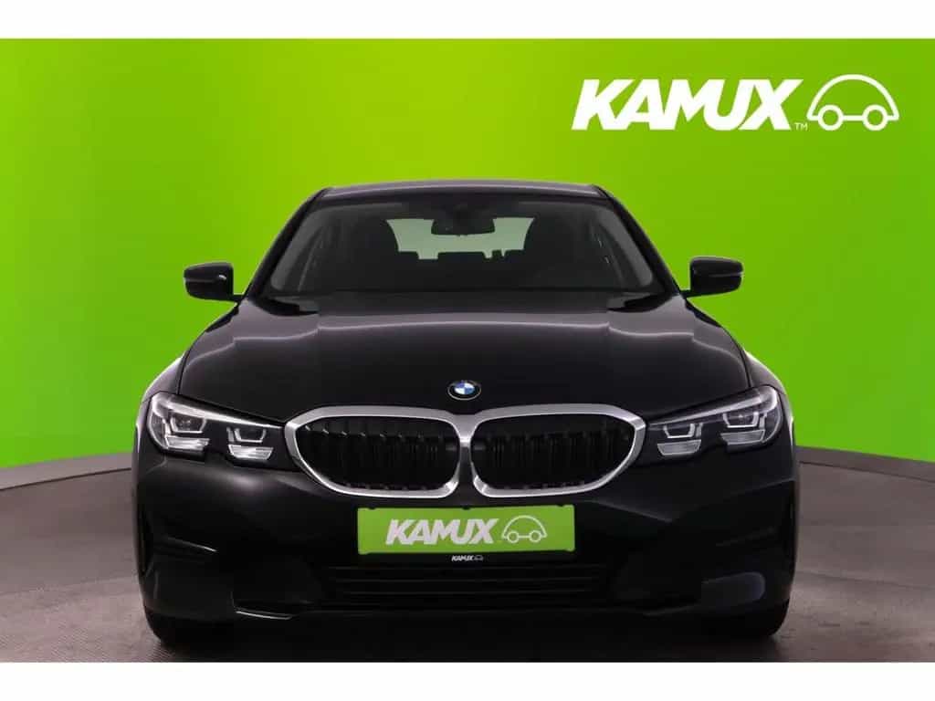 BMW 318 i Lim.Steptronic Advantage+LED+NAVI+VIRTUAL 06/2021-photo-8