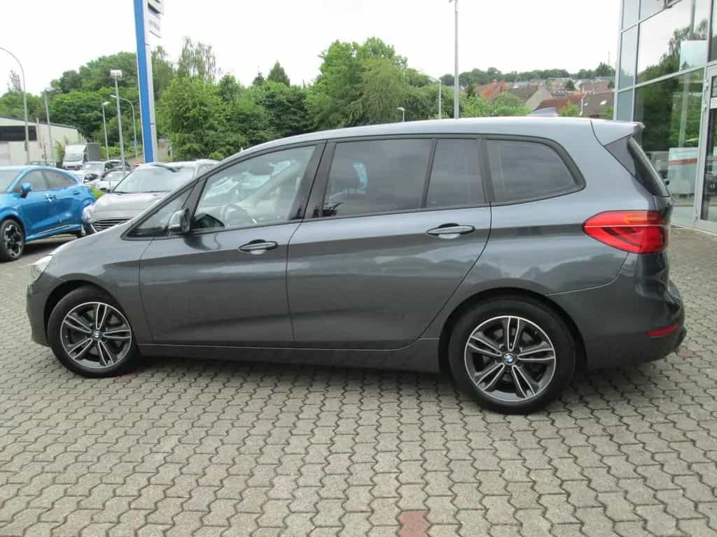 BMW 220 2 Gran Tourer 220 d xDrive Sport Line AHK 07/2019-photo-3