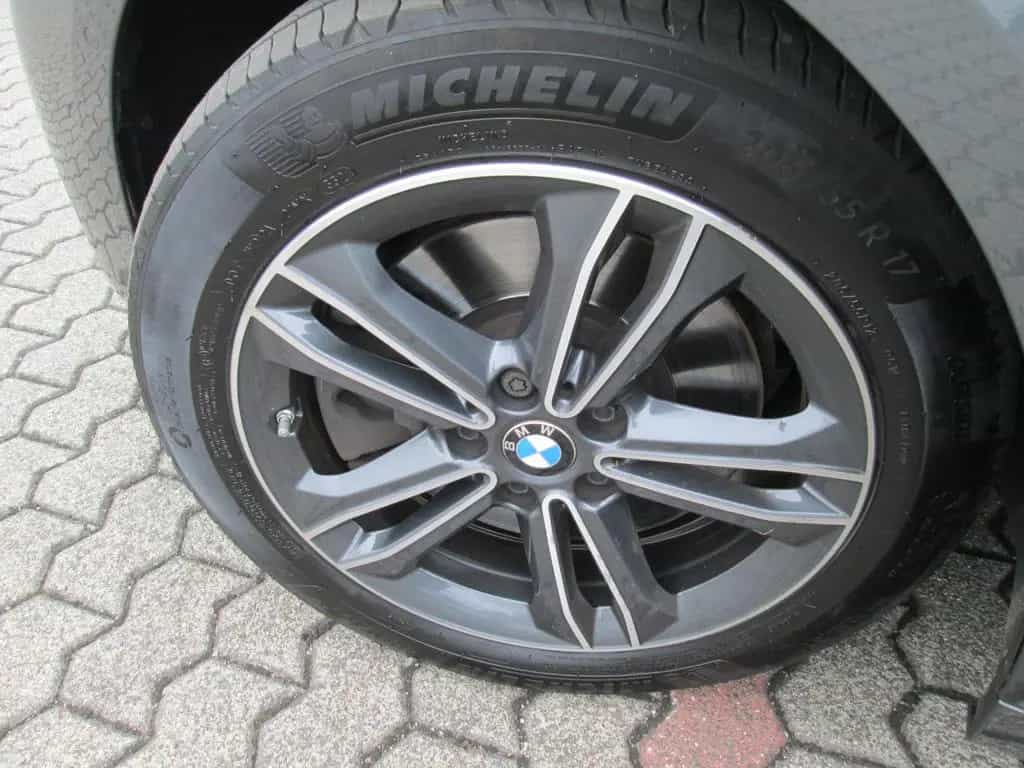 BMW 220 2 Gran Tourer 220 d xDrive Sport Line AHK 07/2019-photo-4