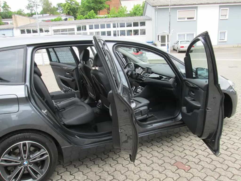 BMW 220 2 Gran Tourer 220 d xDrive Sport Line AHK 07/2019-photo-6