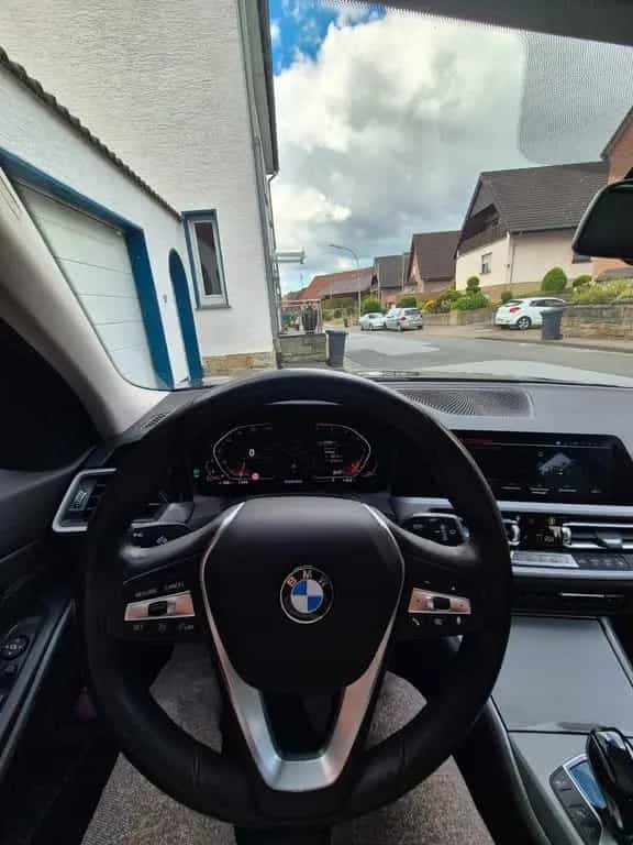 BMW 320 d Touring Sport Line | Head-Up | AHK |LED 12/2019-photo-10