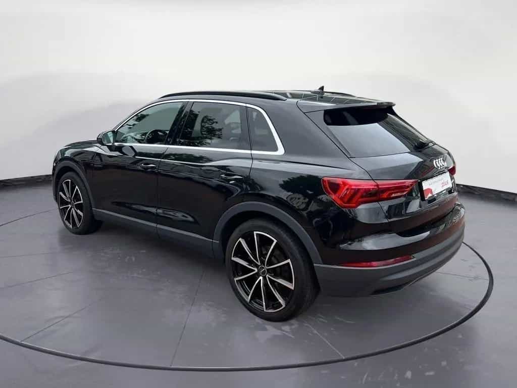 Audi Q3 40 TFSI quattro S tronic 03/2020-photo-3