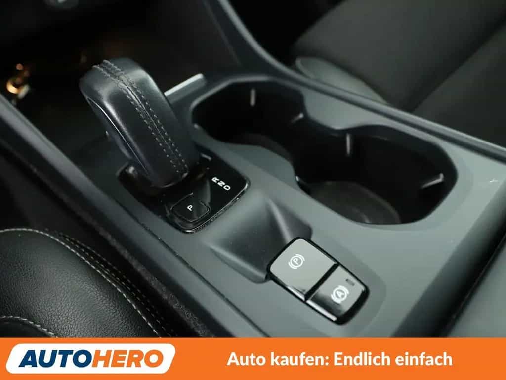Volvo XC40 1.5 T3 Momentum Pro 2WD Aut.*NAVI*LED*ACC* 09/2019-photo-23