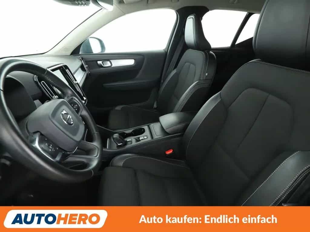 Volvo XC40 1.5 T3 Momentum Pro 2WD Aut.*NAVI*LED*ACC* 09/2019-photo-9