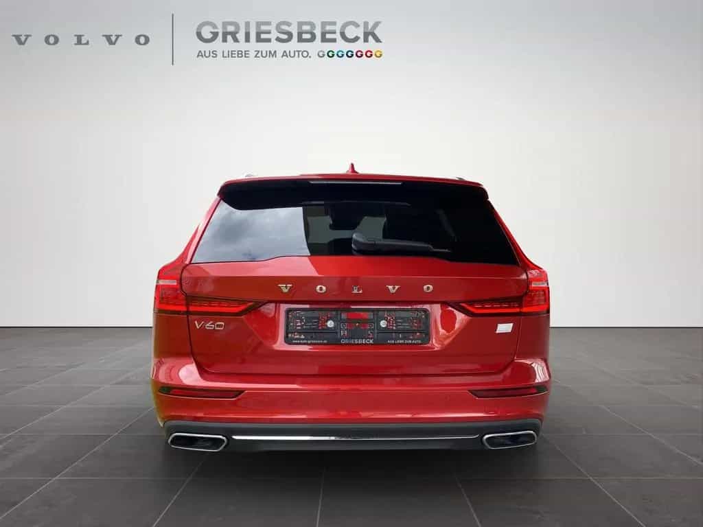 Volvo V60 Kombi T6 Inscription Recharge DAB*LED*Navi* 12/2021-photo-3