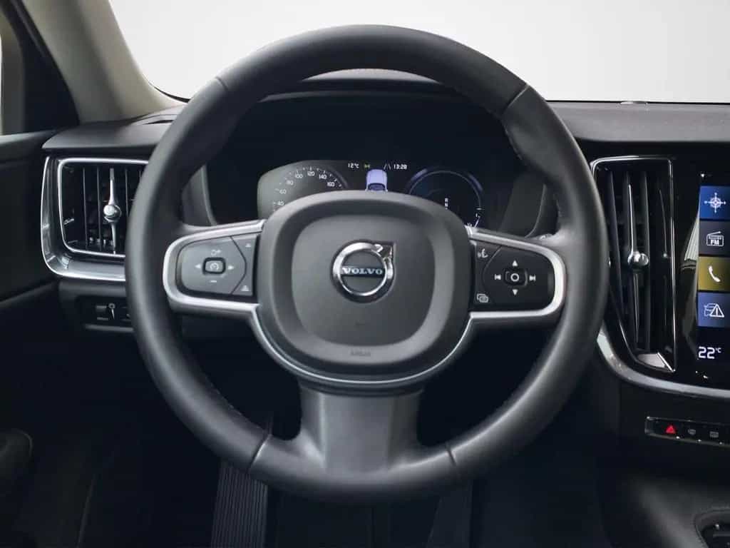 Volvo V60 Kombi T6 Inscription Recharge DAB*LED*Navi* 12/2021-photo-9