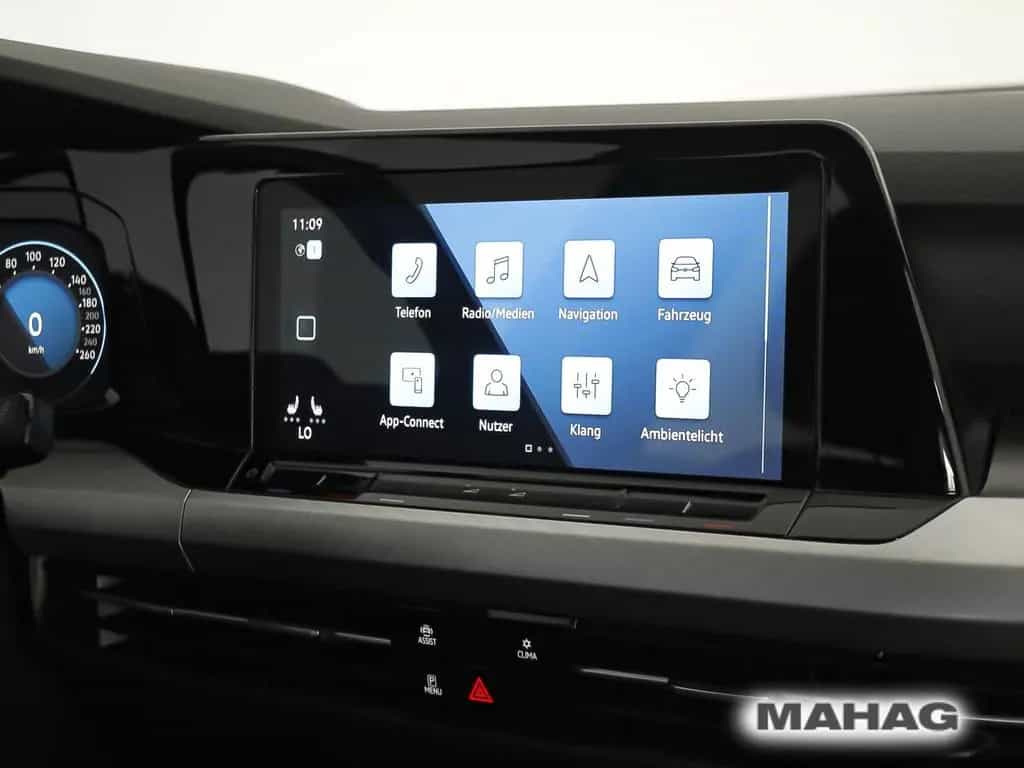 Volkswagen Golf VIII Life 1.5 TSI LED Navi ParkPilot App 6- 03/2023-photo-15
