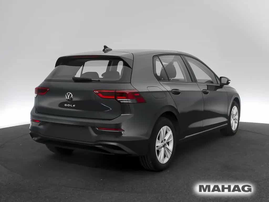 Volkswagen Golf VIII Life 1.5 TSI LED Navi ParkPilot App 6- 03/2023-photo-6