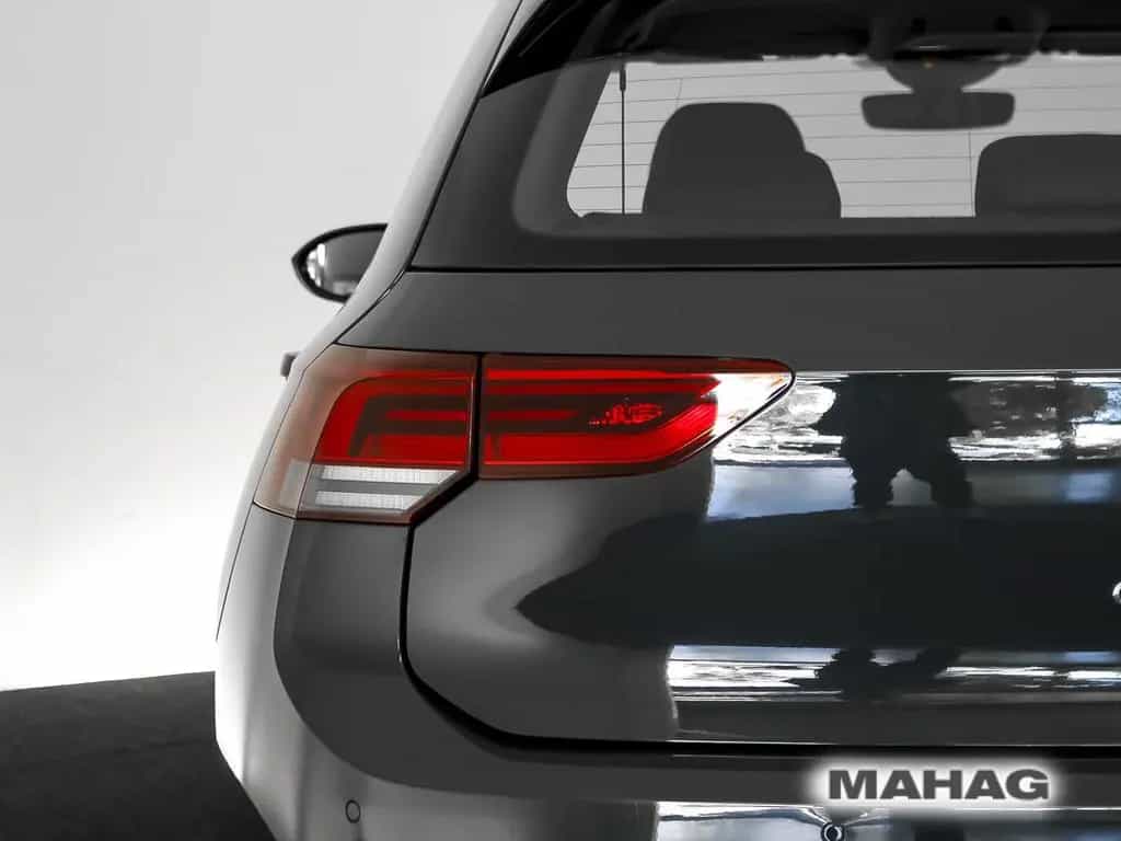 Volkswagen Golf VIII Life 1.5 TSI LED Navi ParkPilot App 6- 03/2023-photo-8