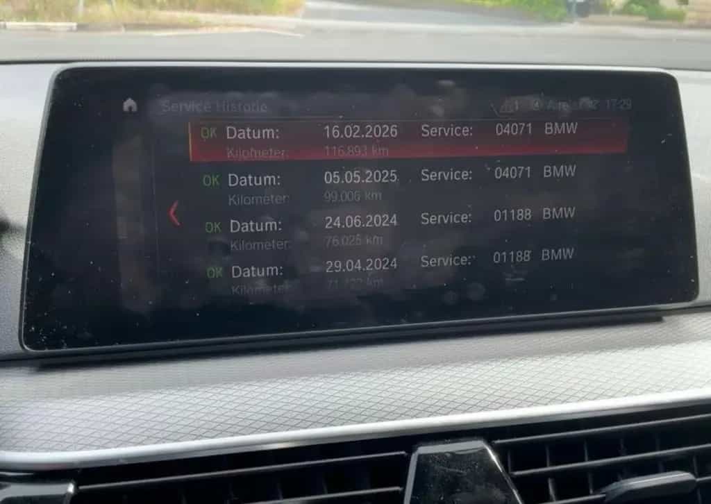 BMW 520 d M Sportpaket PANO/19-Zoll/LED/Head-Up 06/2019-photo-16