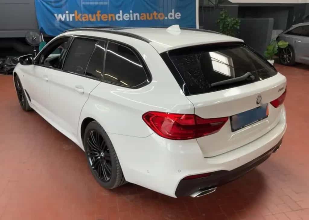 BMW 520 d M Sportpaket PANO/19-Zoll/LED/Head-Up 06/2019-photo-6