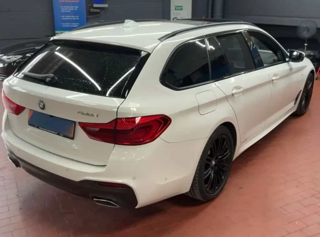 BMW 520 d M Sportpaket PANO/19-Zoll/LED/Head-Up 06/2019-photo-7