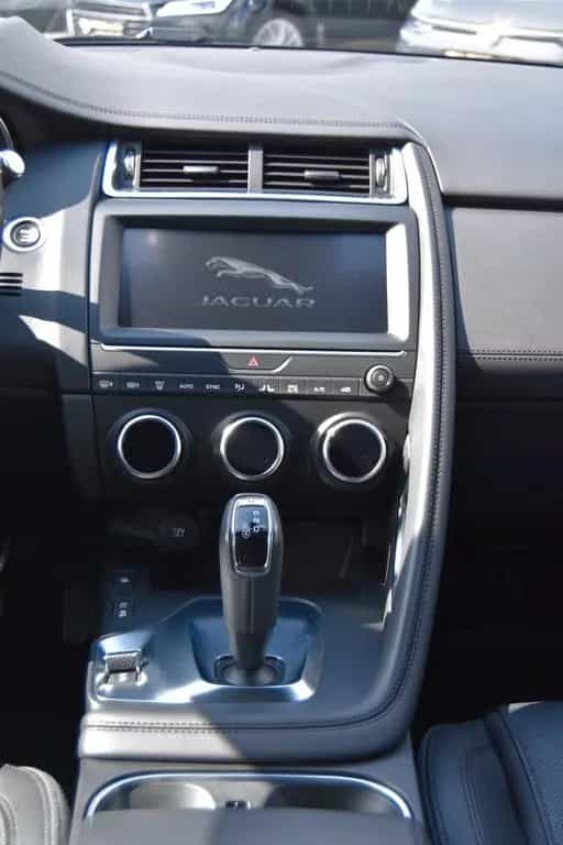 Jaguar E-Pace P200S AWD Aut. NAVI/RFK/19"/LEDER/SHZ/AHK 07/2019-photo-10