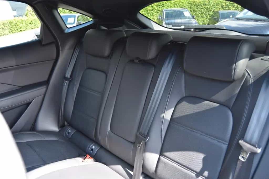 Jaguar E-Pace P200S AWD Aut. NAVI/RFK/19"/LEDER/SHZ/AHK 07/2019-photo-9