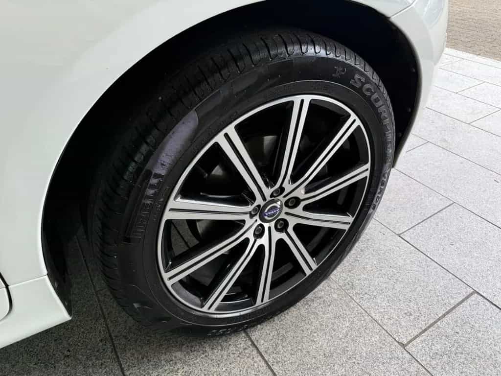 Volvo XC60 D5*SUMMU*AWD*AUT*PAN*BI-XN*CAM*H&K*NAV*MMRY 08/2015-photo-26