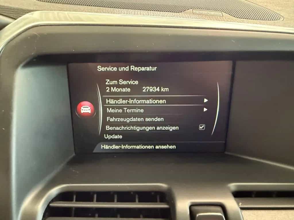Volvo XC60 D5*SUMMU*AWD*AUT*PAN*BI-XN*CAM*H&K*NAV*MMRY 08/2015-photo-38